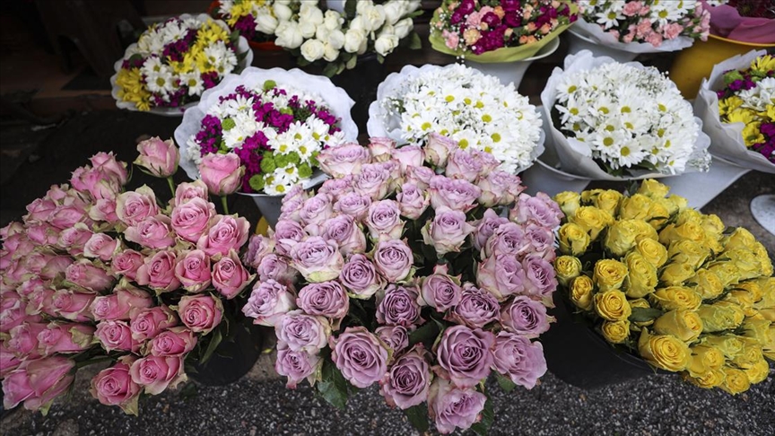 Şarkikaraağaç Çiçekci